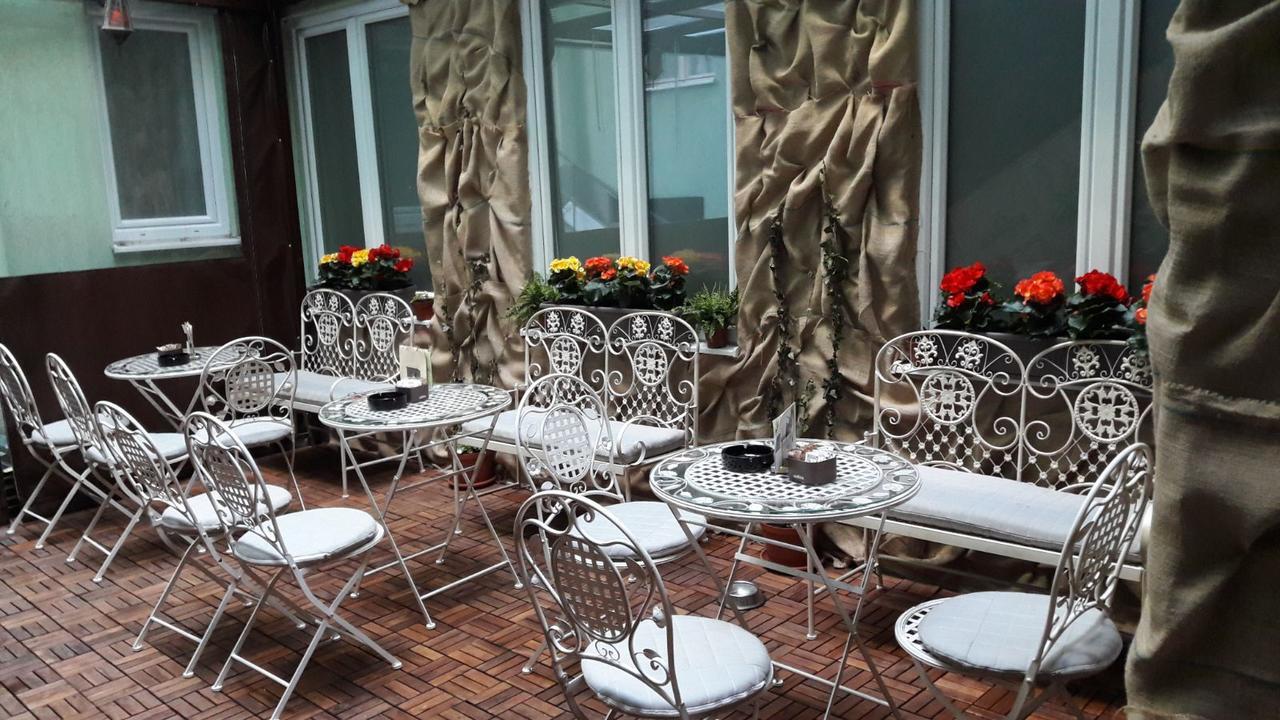 Boutique Hostel Kings N' Queens Zagreb Eksteriør billede
