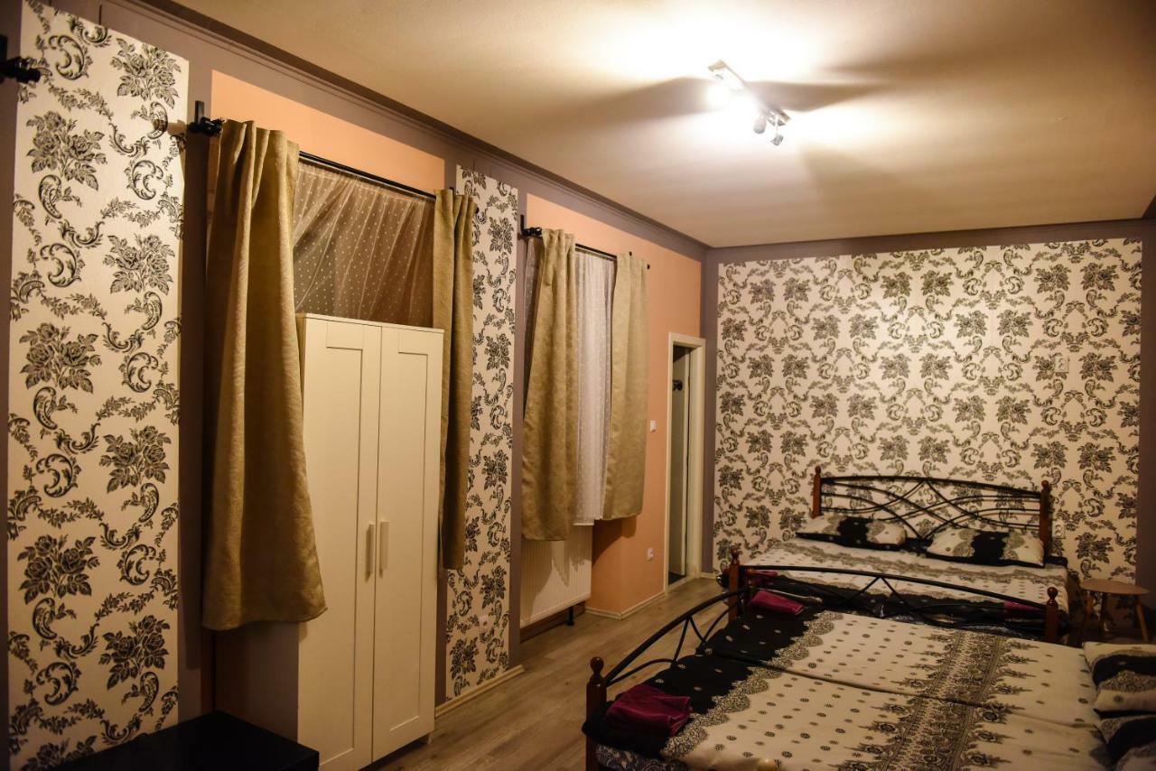 Boutique Hostel Kings N' Queens Zagreb Eksteriør billede